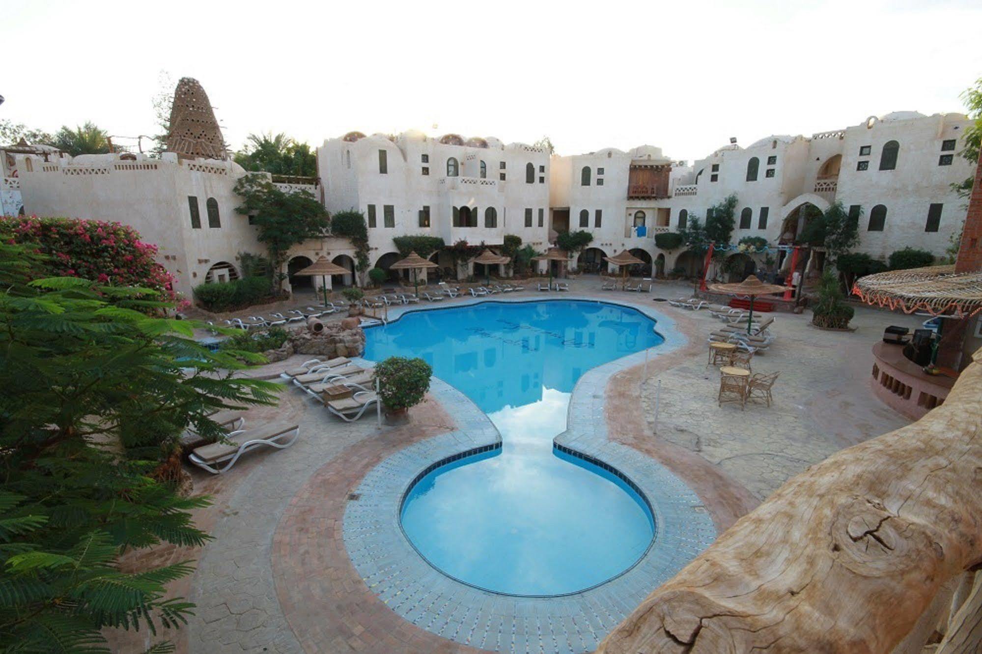 Amar Sina Boutique Egyptian Village Complex 2*